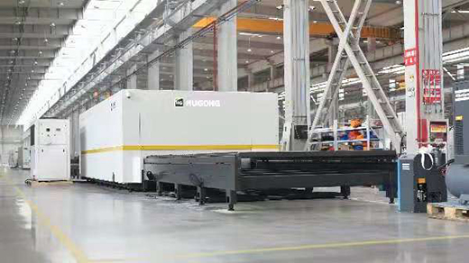 平博高功率宽幅激光切割机