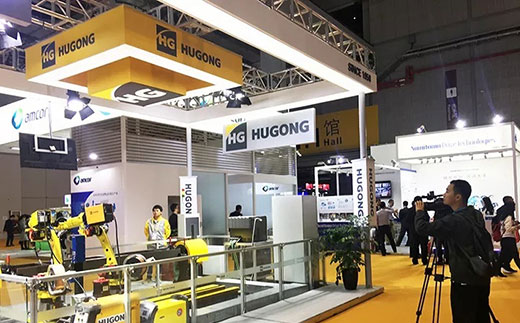 安徽芜湖卫视拍摄平博意大利CEA展位